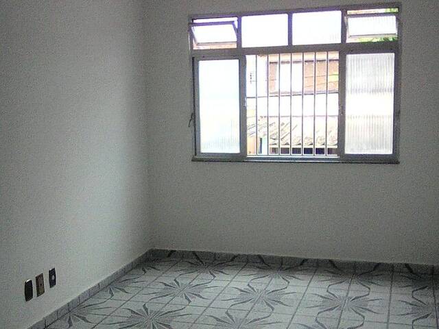 #735 - Apartamento para Venda em São Vicente - SP - 2