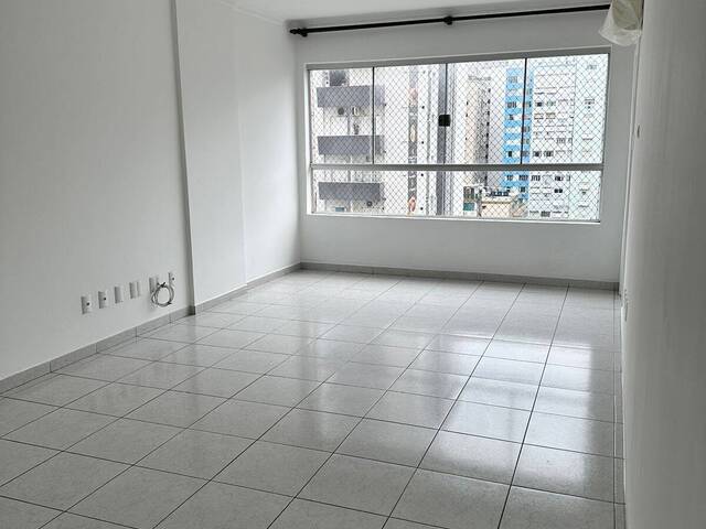 #759 - Apartamento para Venda em São Vicente - SP - 1