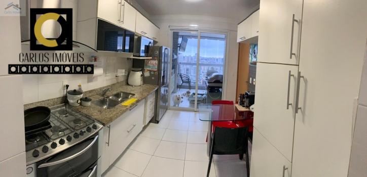 Apartamento à venda com 3 quartos, 235m² - Foto 19