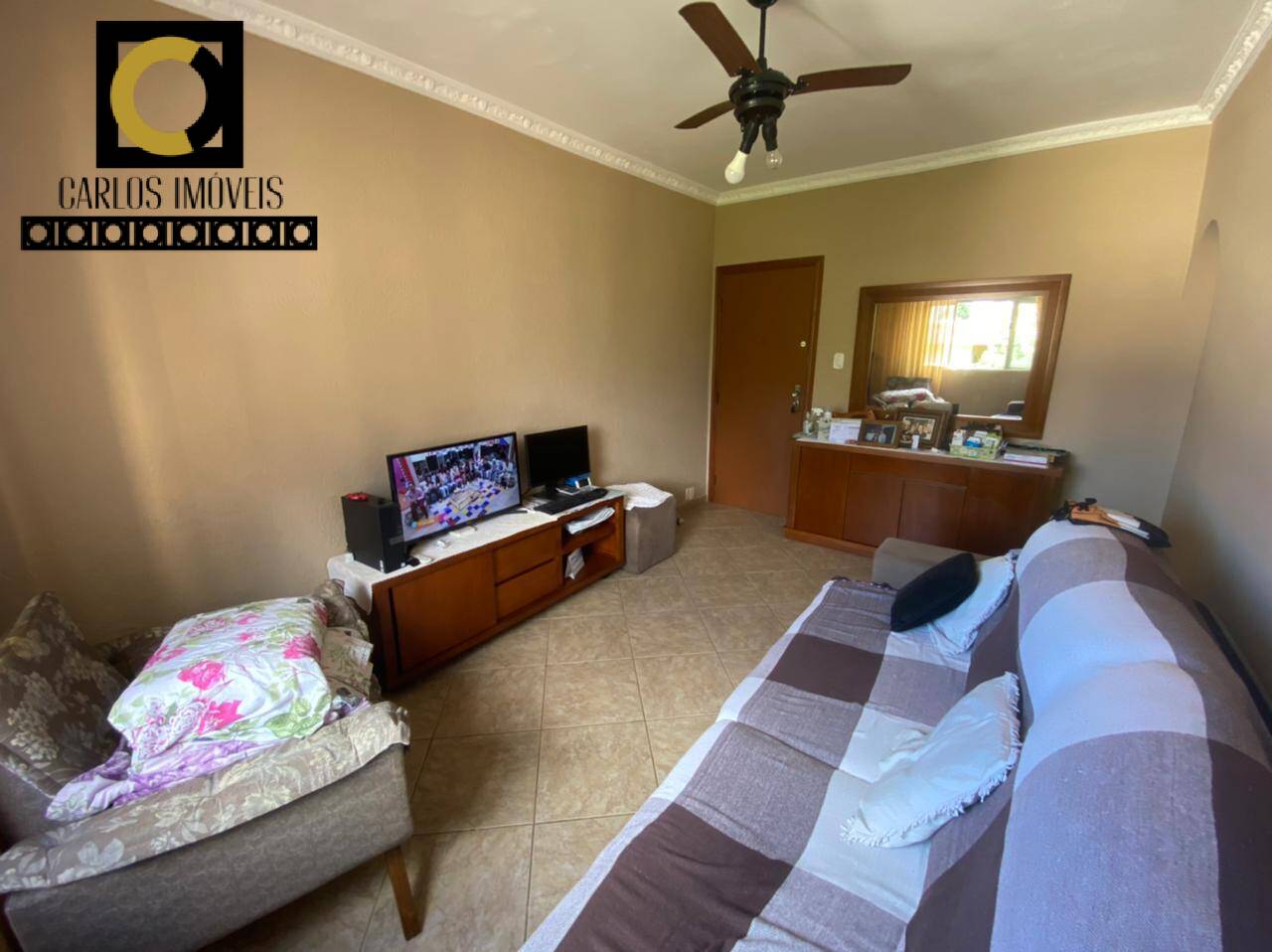 Apartamento à venda com 2 quartos, 76m² - Foto 2