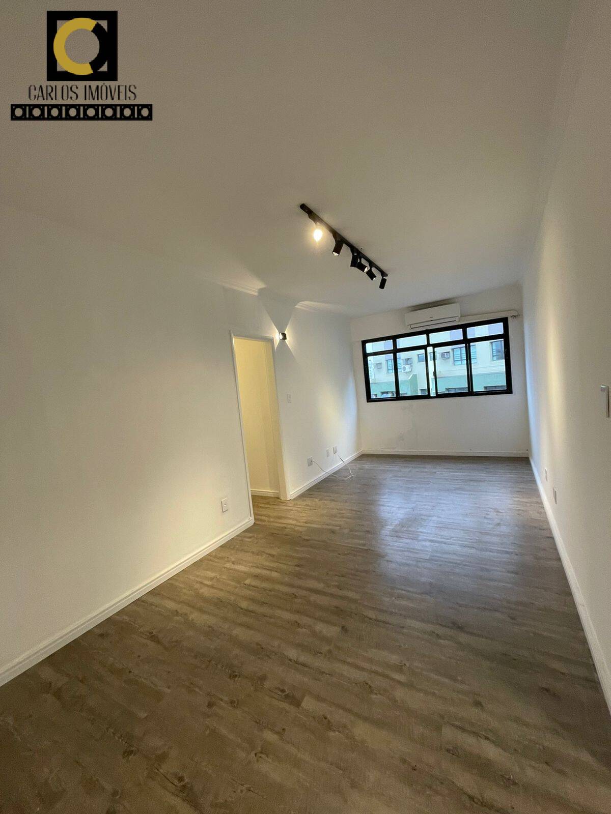 Apartamento à venda com 3 quartos, 92m² - Foto 1