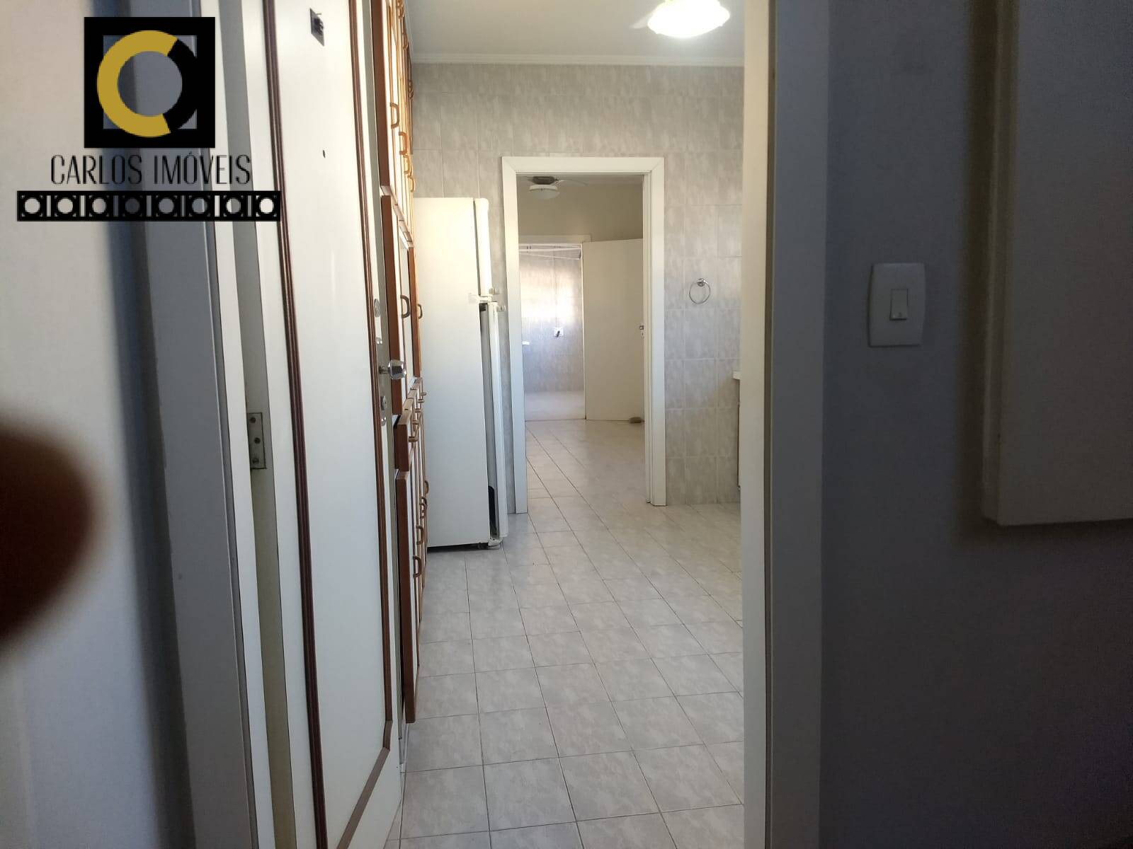 Apartamento à venda com 3 quartos, 220m² - Foto 9