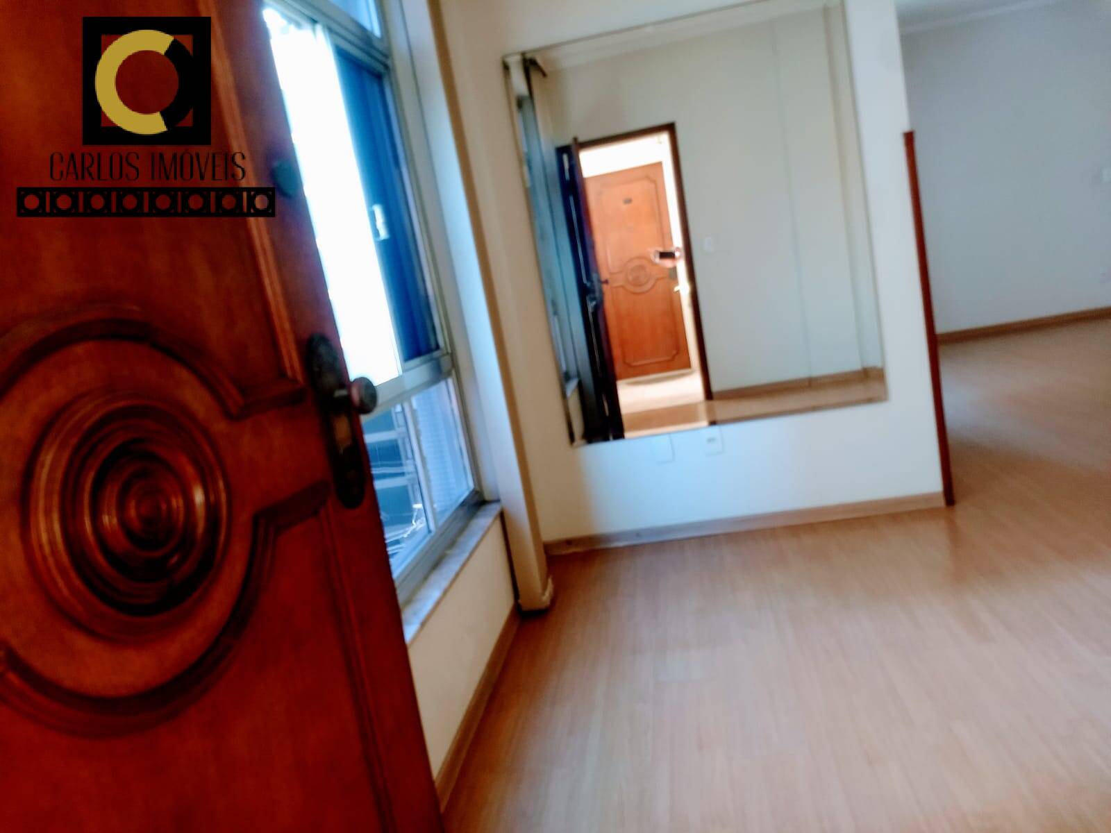 Apartamento à venda com 3 quartos, 220m² - Foto 4