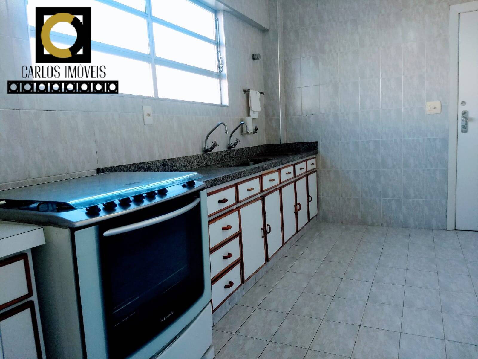 Apartamento à venda com 3 quartos, 220m² - Foto 7