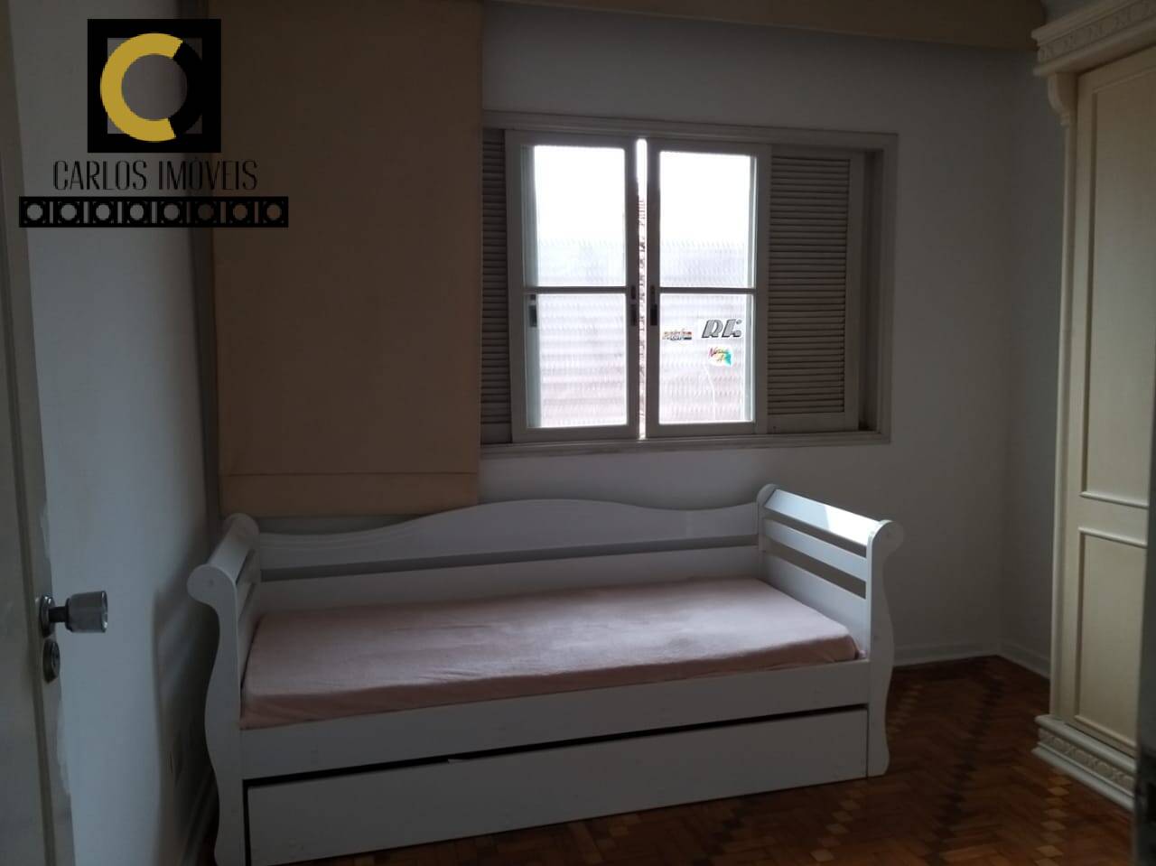 Casa à venda com 4 quartos, 200m² - Foto 10