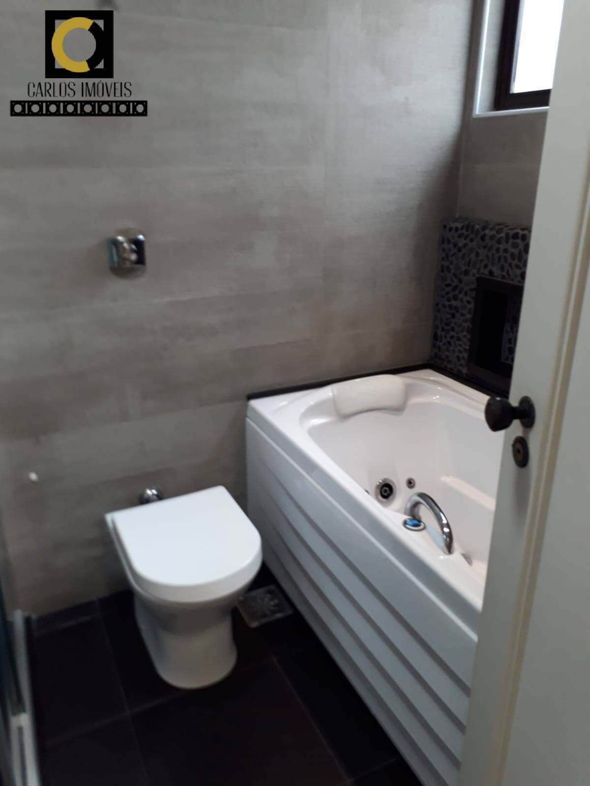 Apartamento à venda com 3 quartos, 211m² - Foto 11