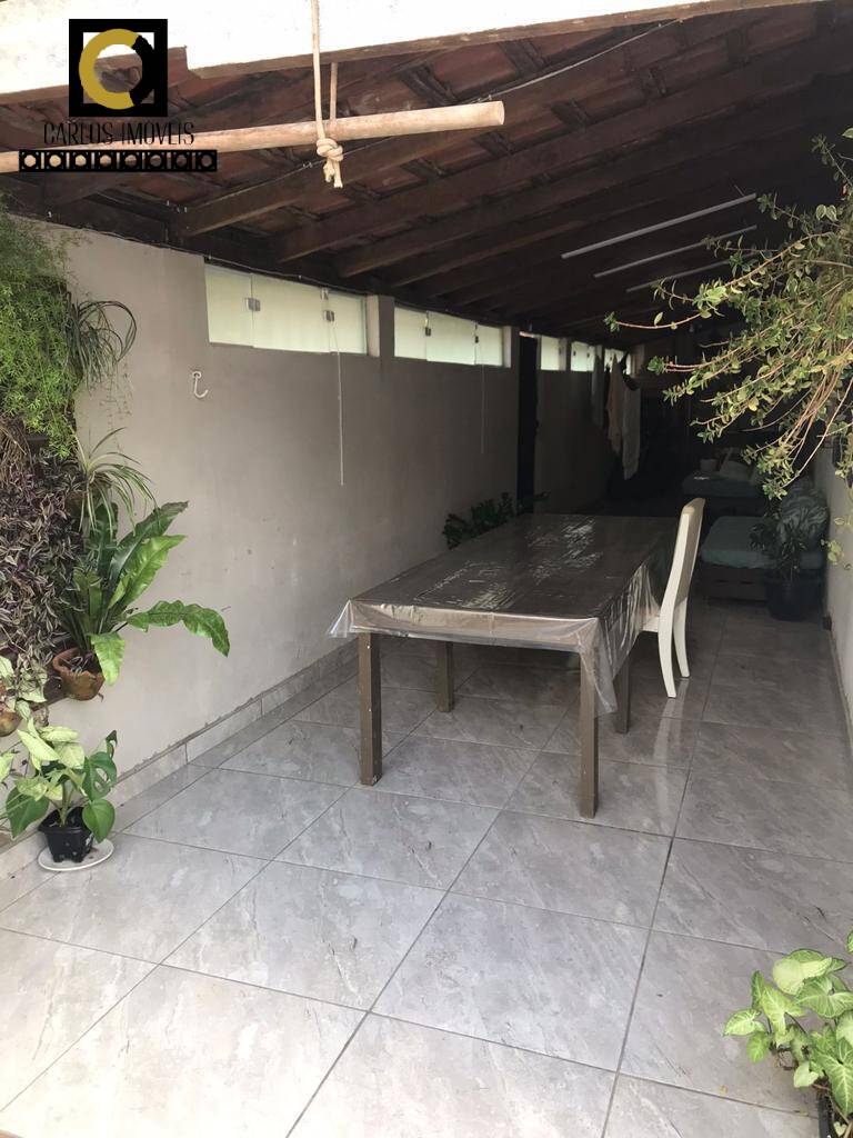 Casa à venda com 2 quartos, 86m² - Foto 4