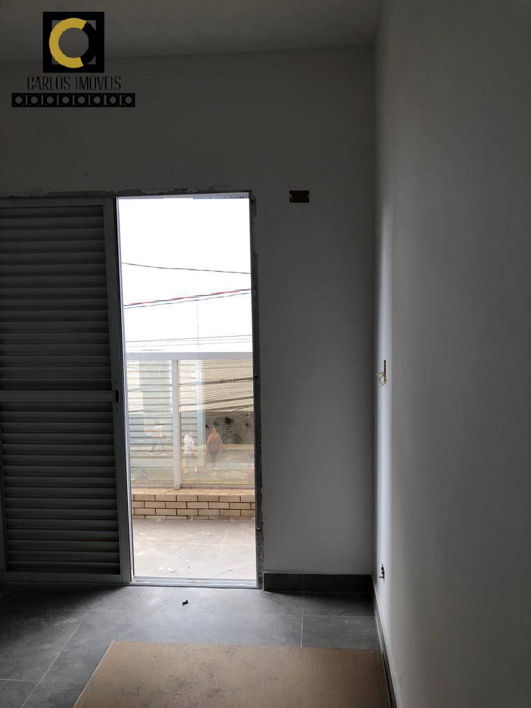 Apartamento à venda com 2 quartos, 70m² - Foto 14