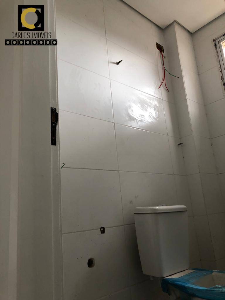 Apartamento à venda com 2 quartos, 70m² - Foto 15