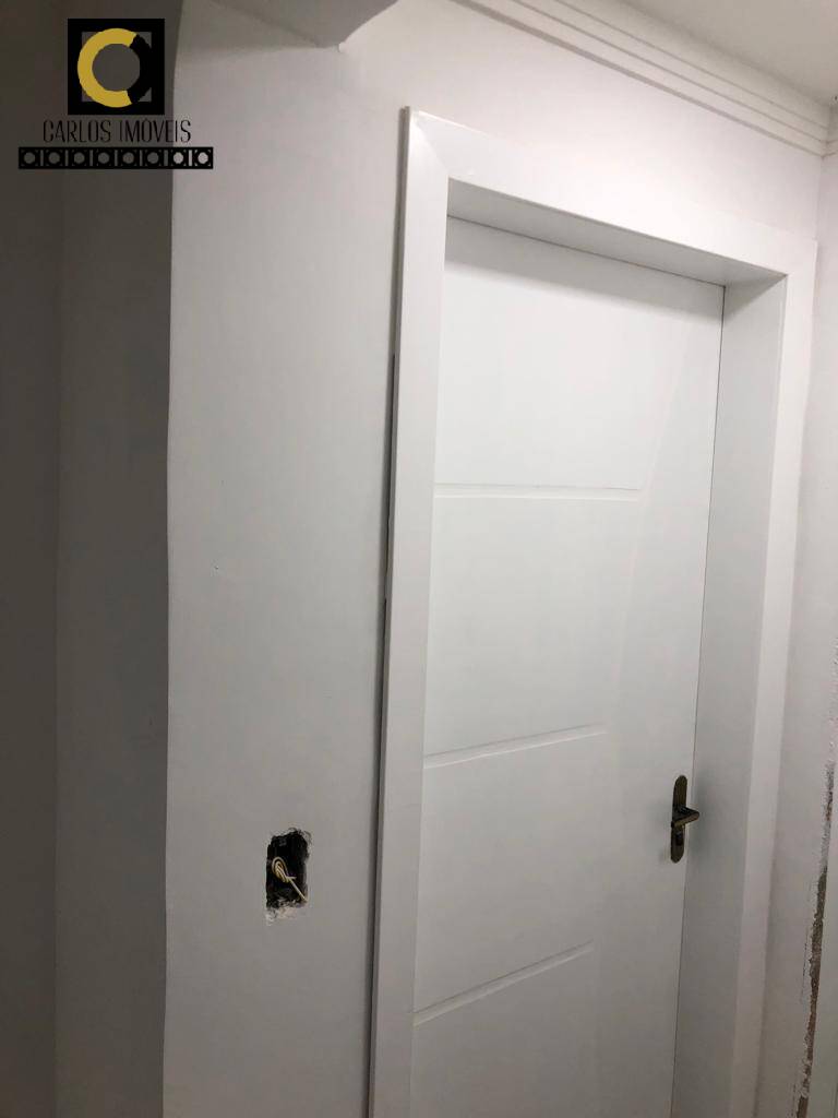 Apartamento à venda com 2 quartos, 70m² - Foto 17