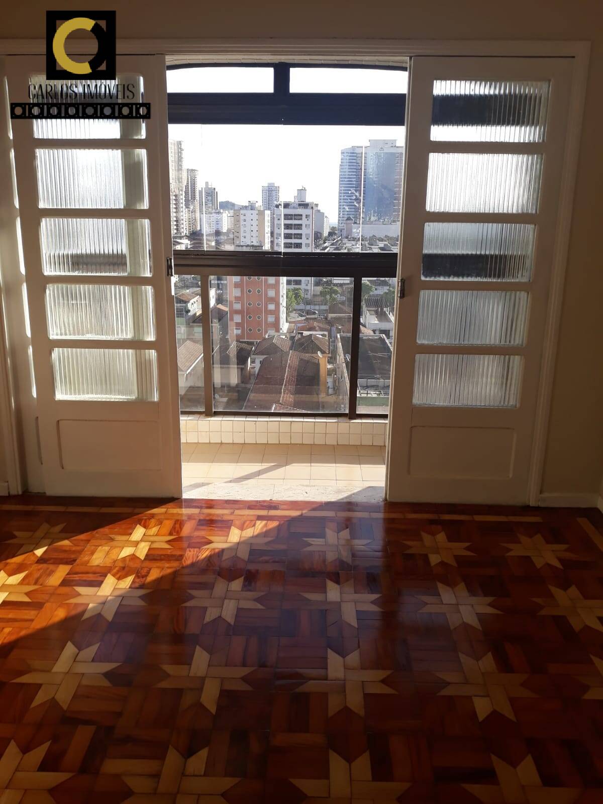 Apartamento à venda com 2 quartos, 142m² - Foto 3