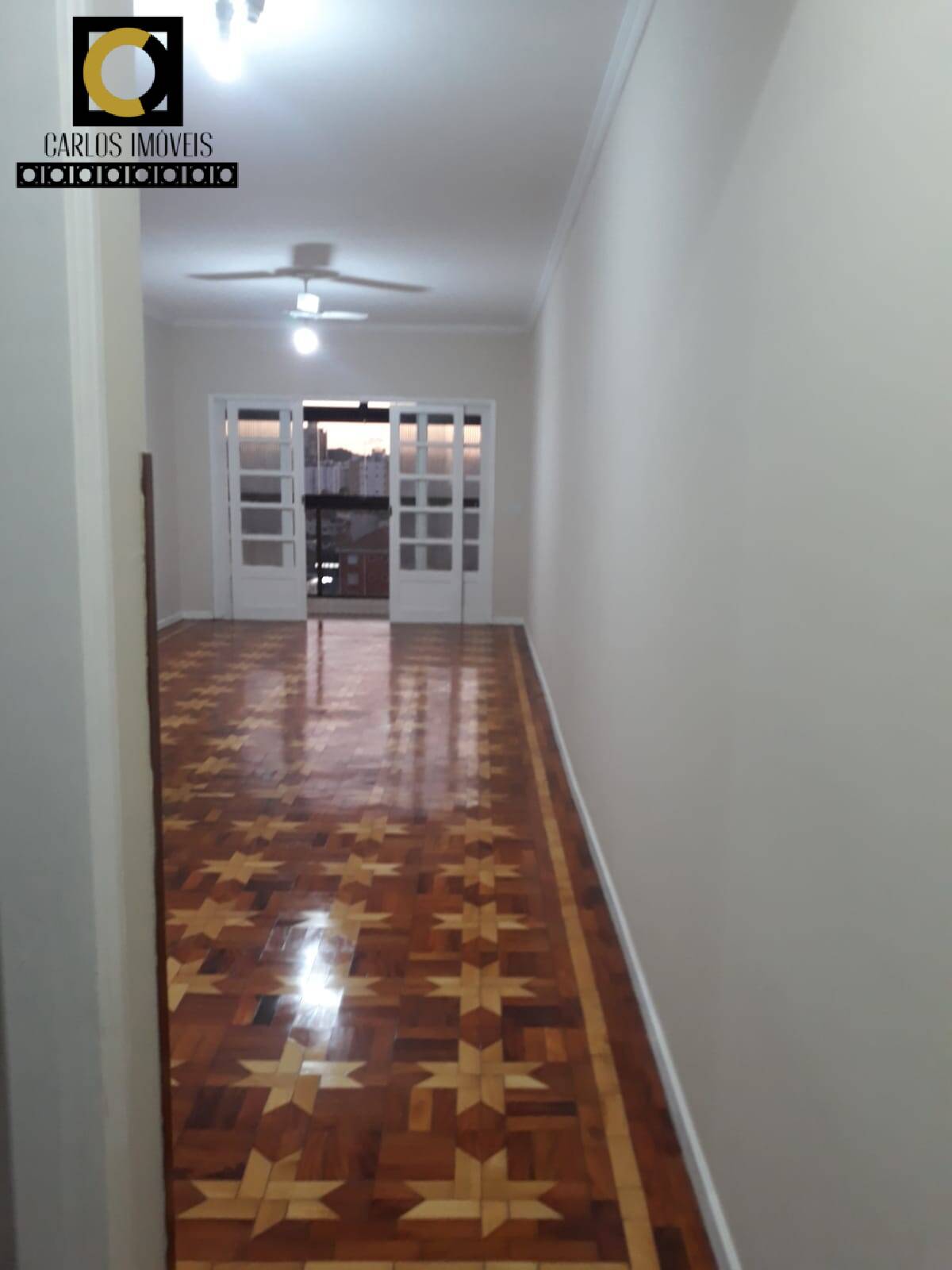 Apartamento à venda com 2 quartos, 142m² - Foto 2