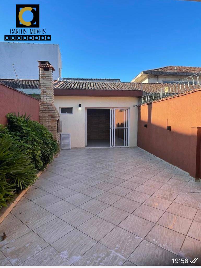 Casa à venda com 3 quartos, 185m² - Foto 1