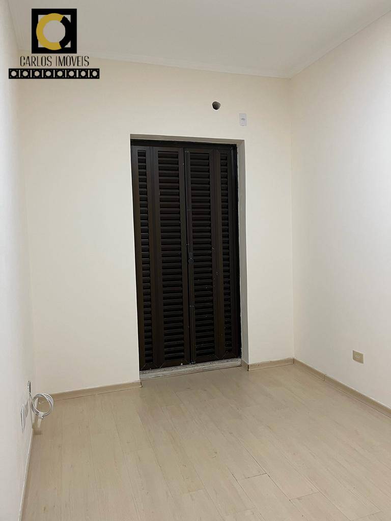 Casa à venda com 3 quartos, 185m² - Foto 11