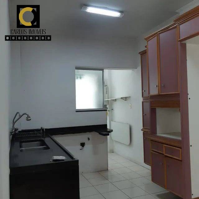 Apartamento à venda com 2 quartos, 75m² - Foto 3