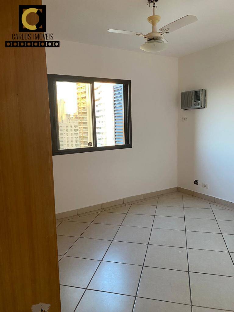 Apartamento à venda com 3 quartos, 135m² - Foto 17