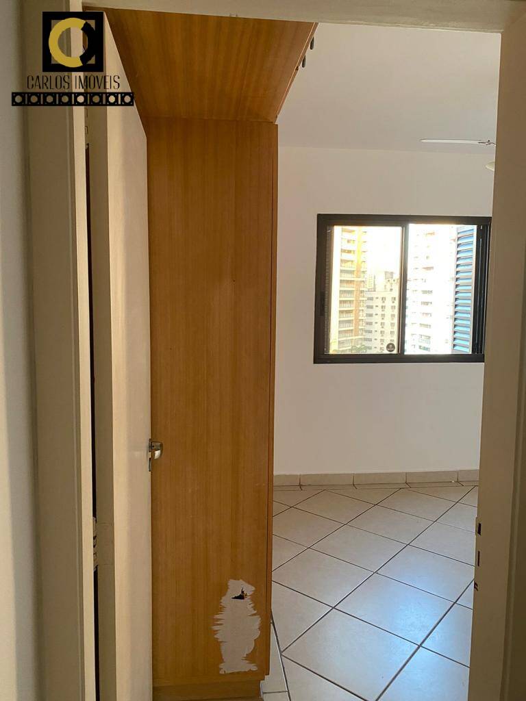 Apartamento à venda com 3 quartos, 135m² - Foto 19