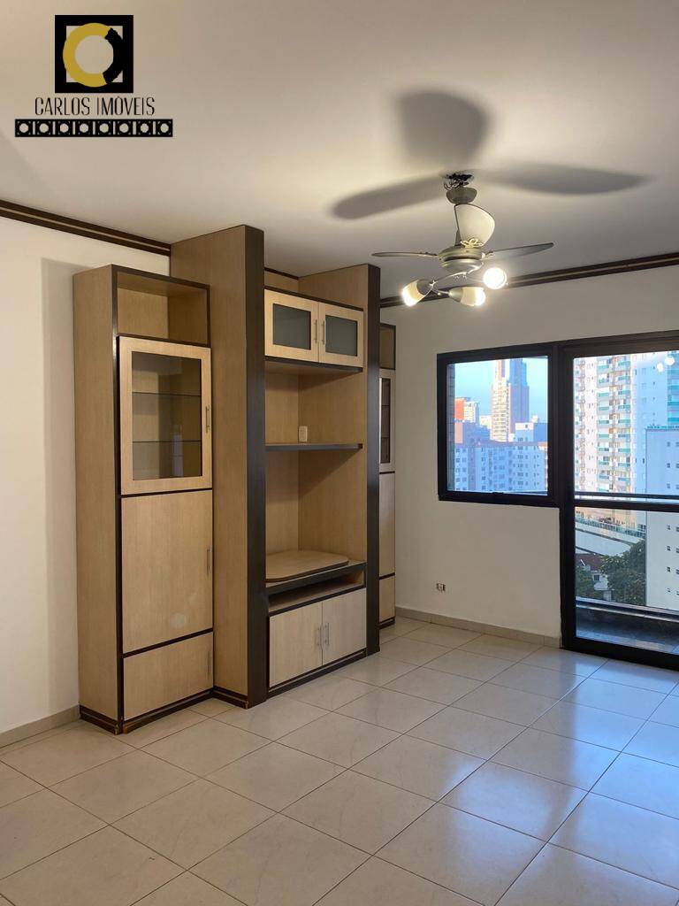 Apartamento à venda com 3 quartos, 135m² - Foto 3