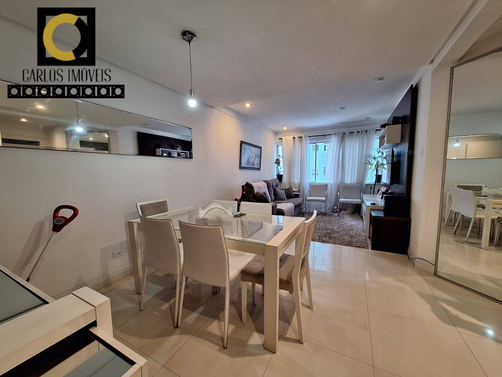 Apartamento à venda com 2 quartos, 80m² - Foto 3