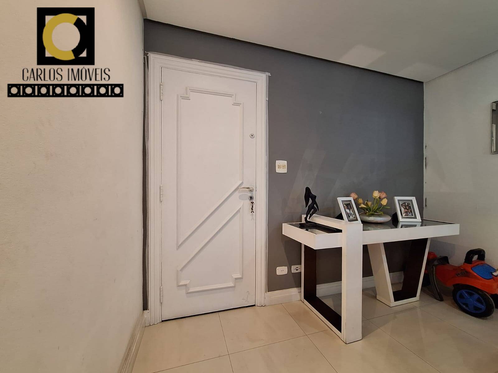 Apartamento à venda com 2 quartos, 80m² - Foto 7