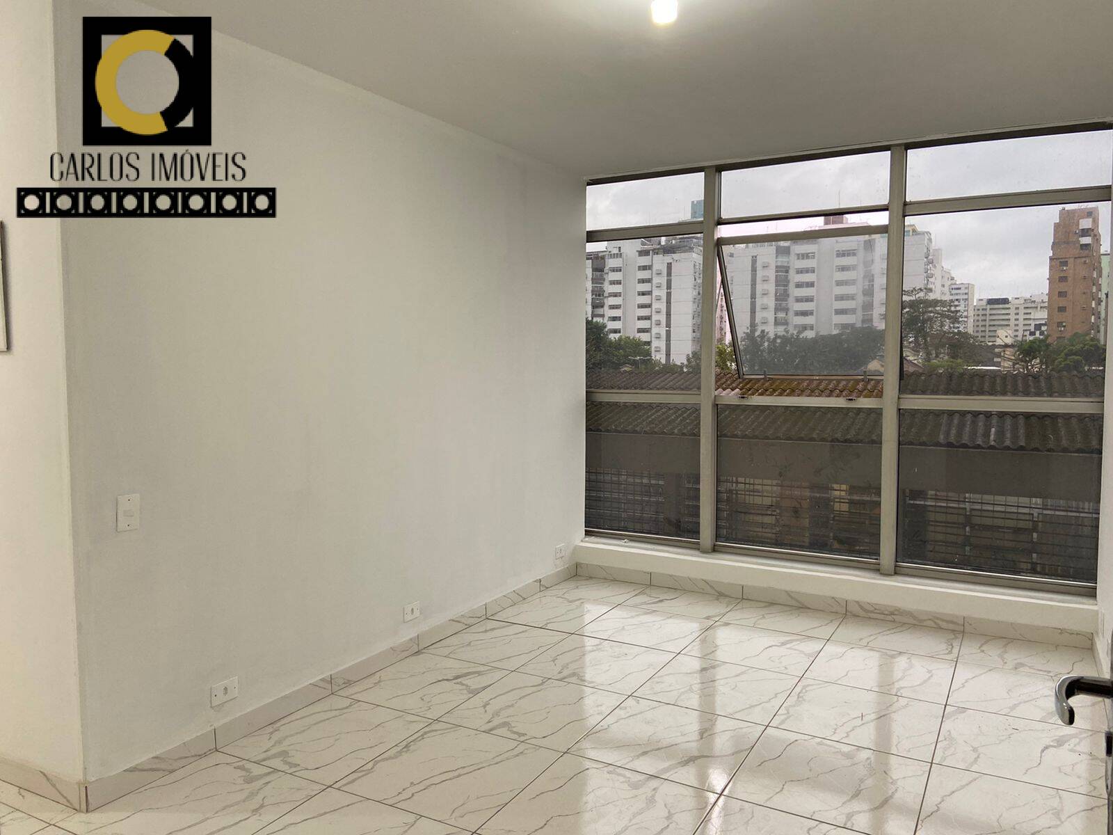 Apartamento à venda com 2 quartos, 88m² - Foto 2