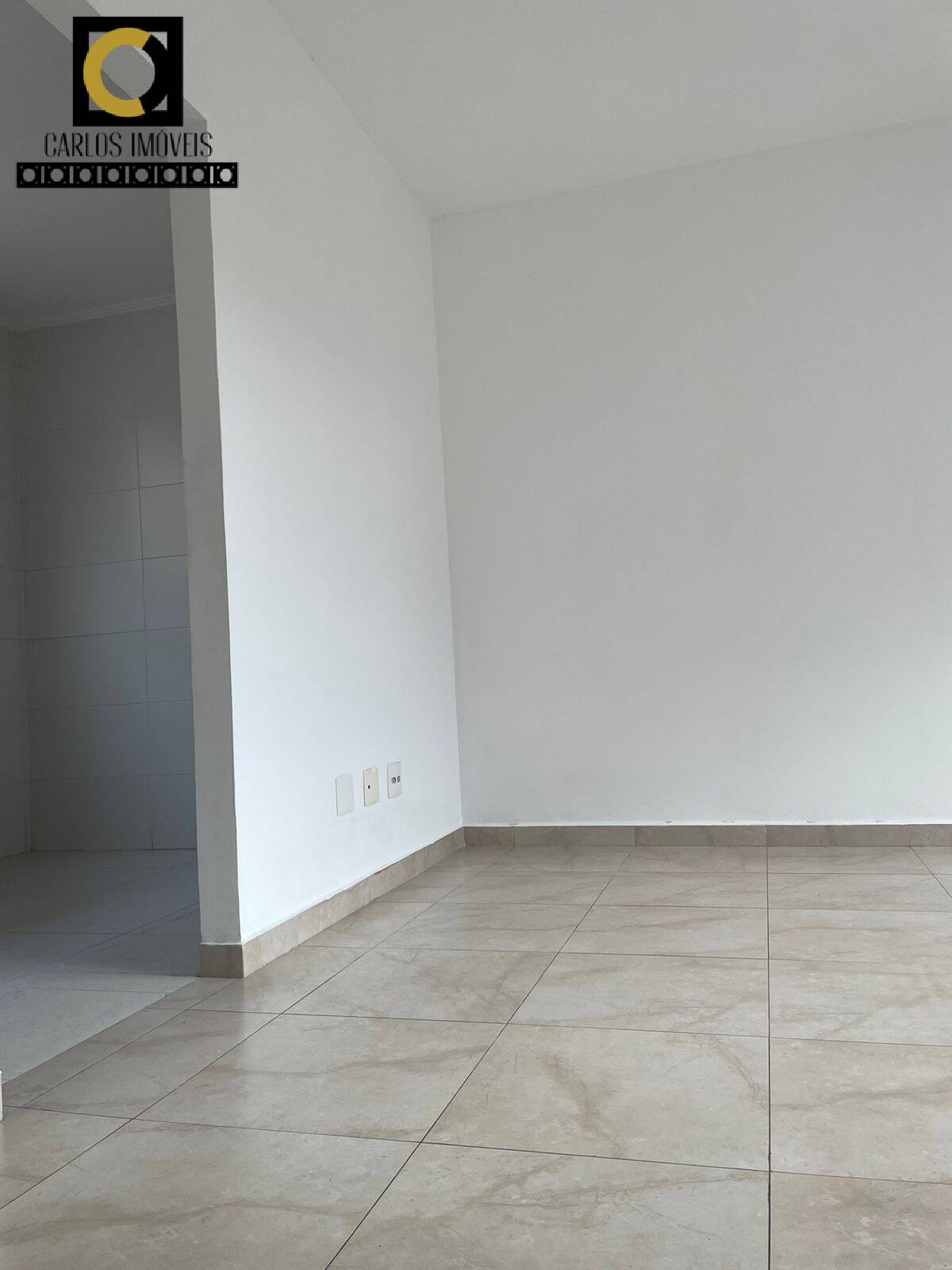 Casa à venda com 2 quartos, 104m² - Foto 3