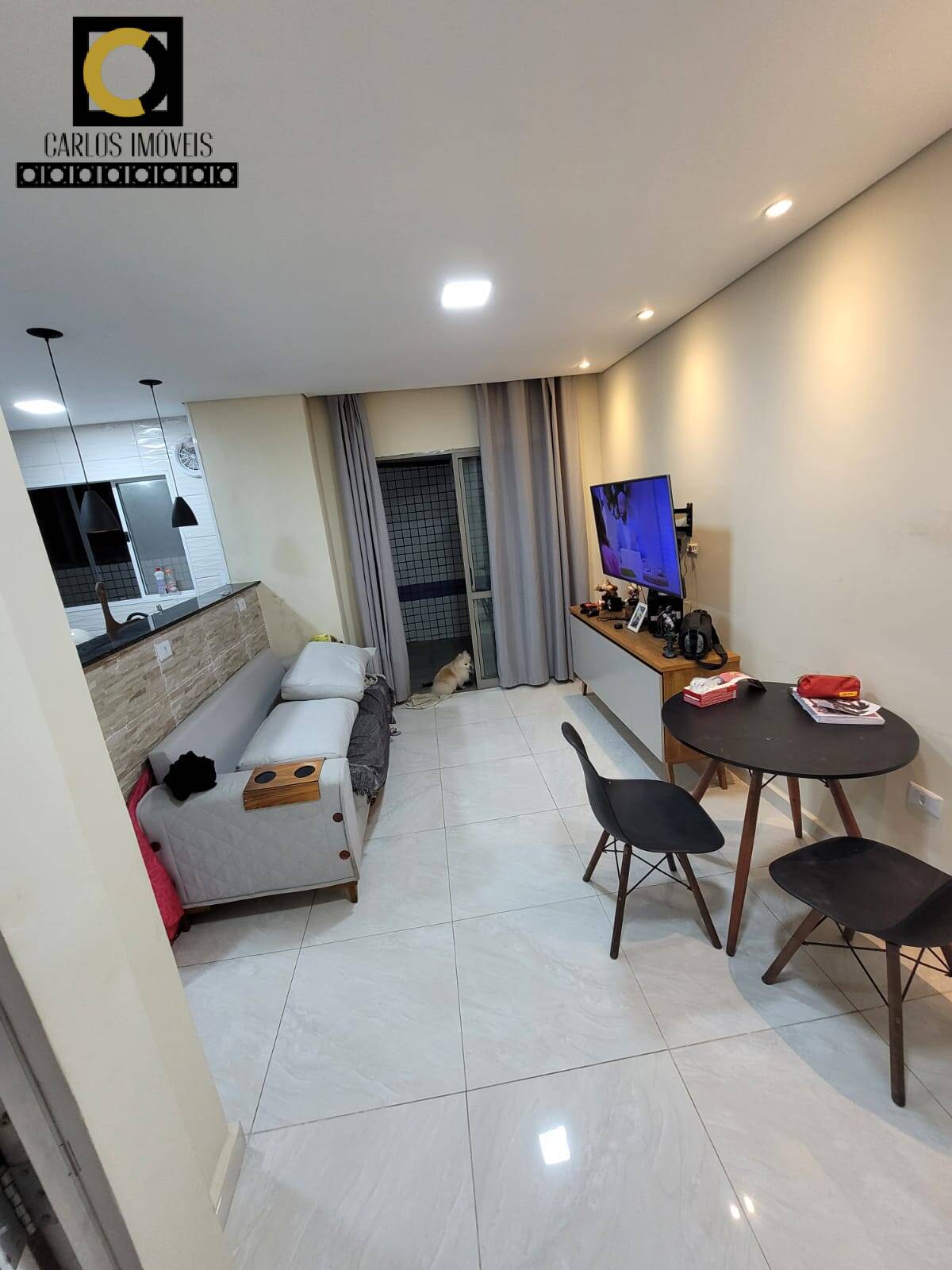 Apartamento à venda com 2 quartos, 65m² - Foto 1