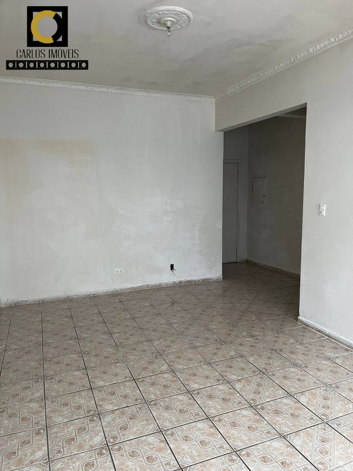 Apartamento à venda com 2 quartos, 85m² - Foto 2