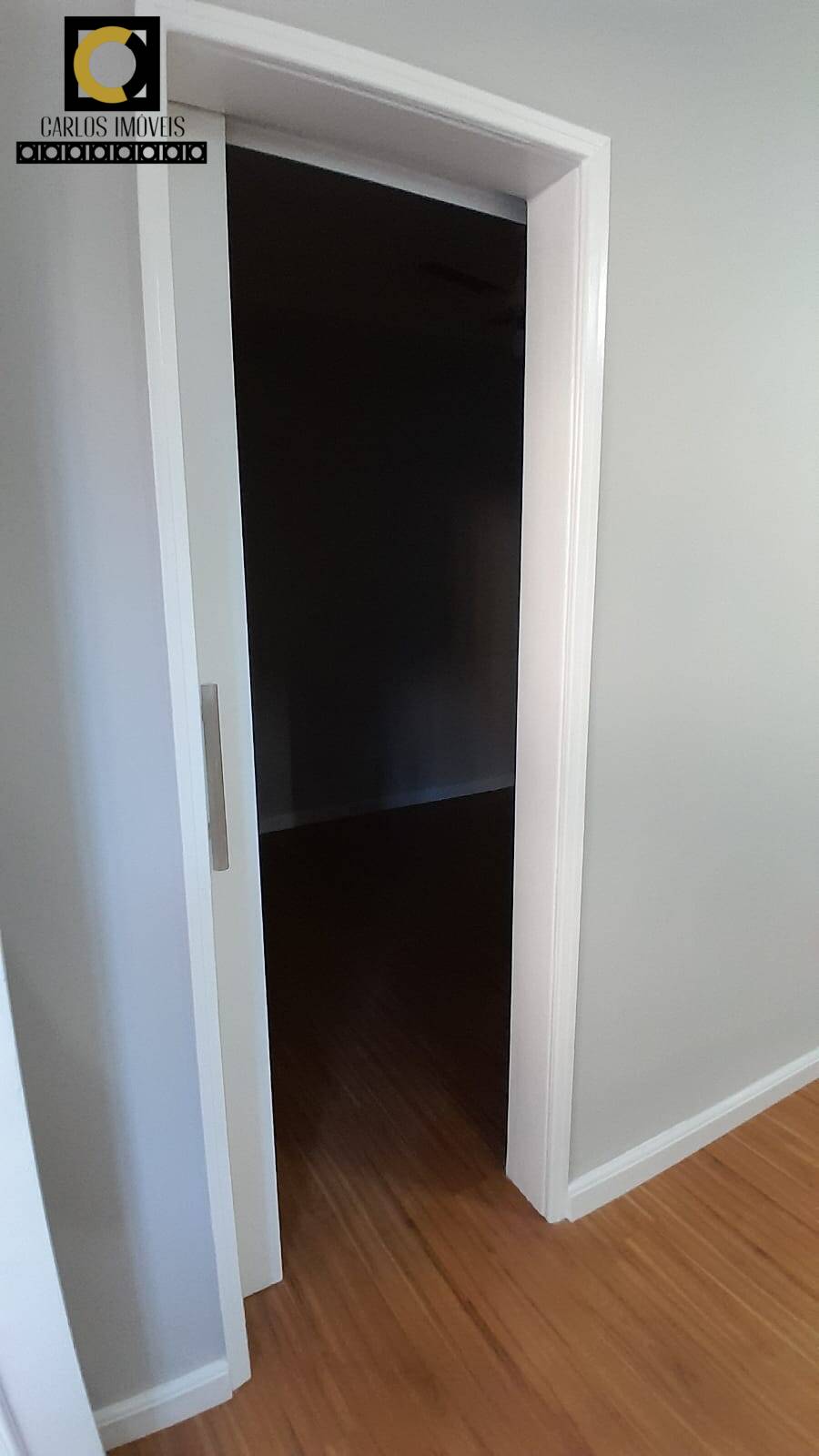 Apartamento à venda com 1 quarto, 42m² - Foto 15