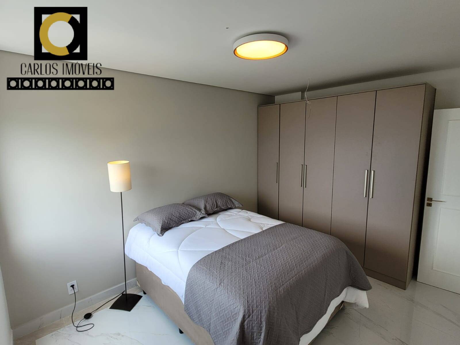 Apartamento à venda com 2 quartos, 85m² - Foto 18