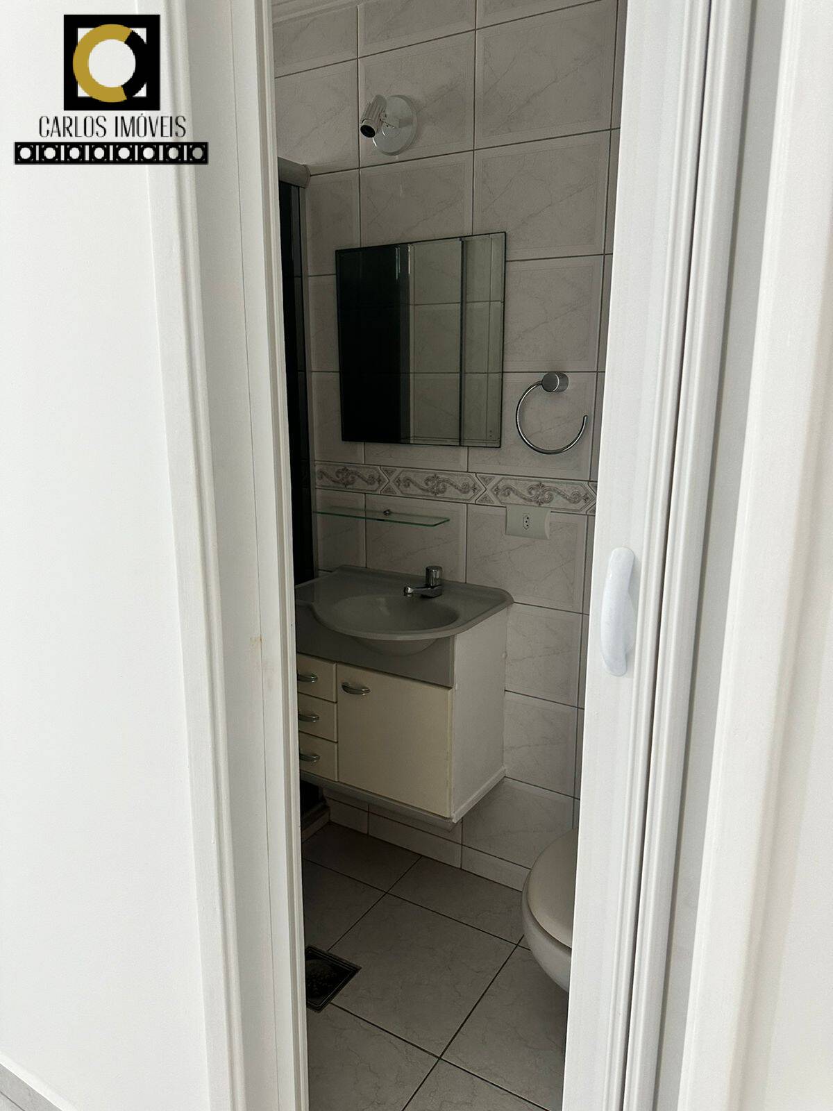 Apartamento à venda com 3 quartos, 115m² - Foto 3