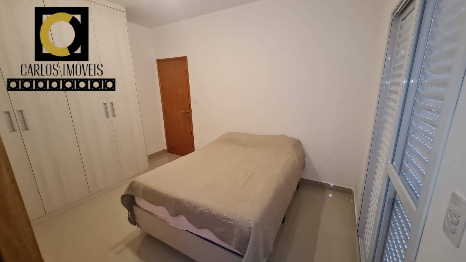 Casa à venda com 3 quartos, 117m² - Foto 14