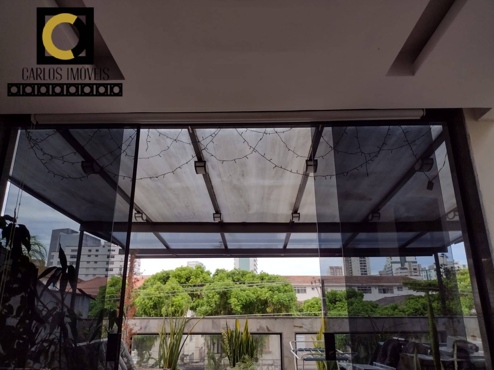 Casa para alugar com 3 quartos, 380m² - Foto 18