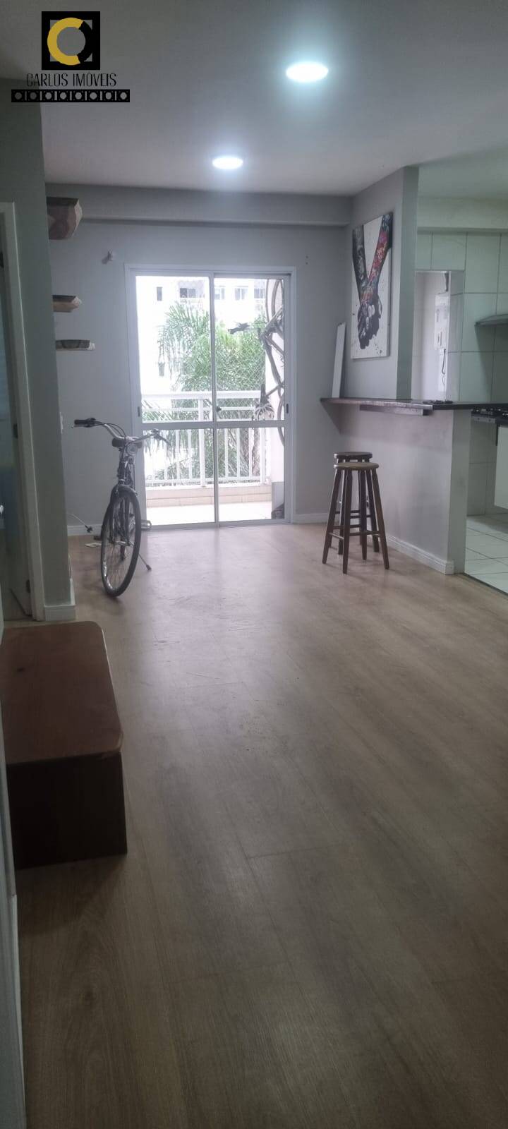 Apartamento à venda com 2 quartos, 64m² - Foto 1