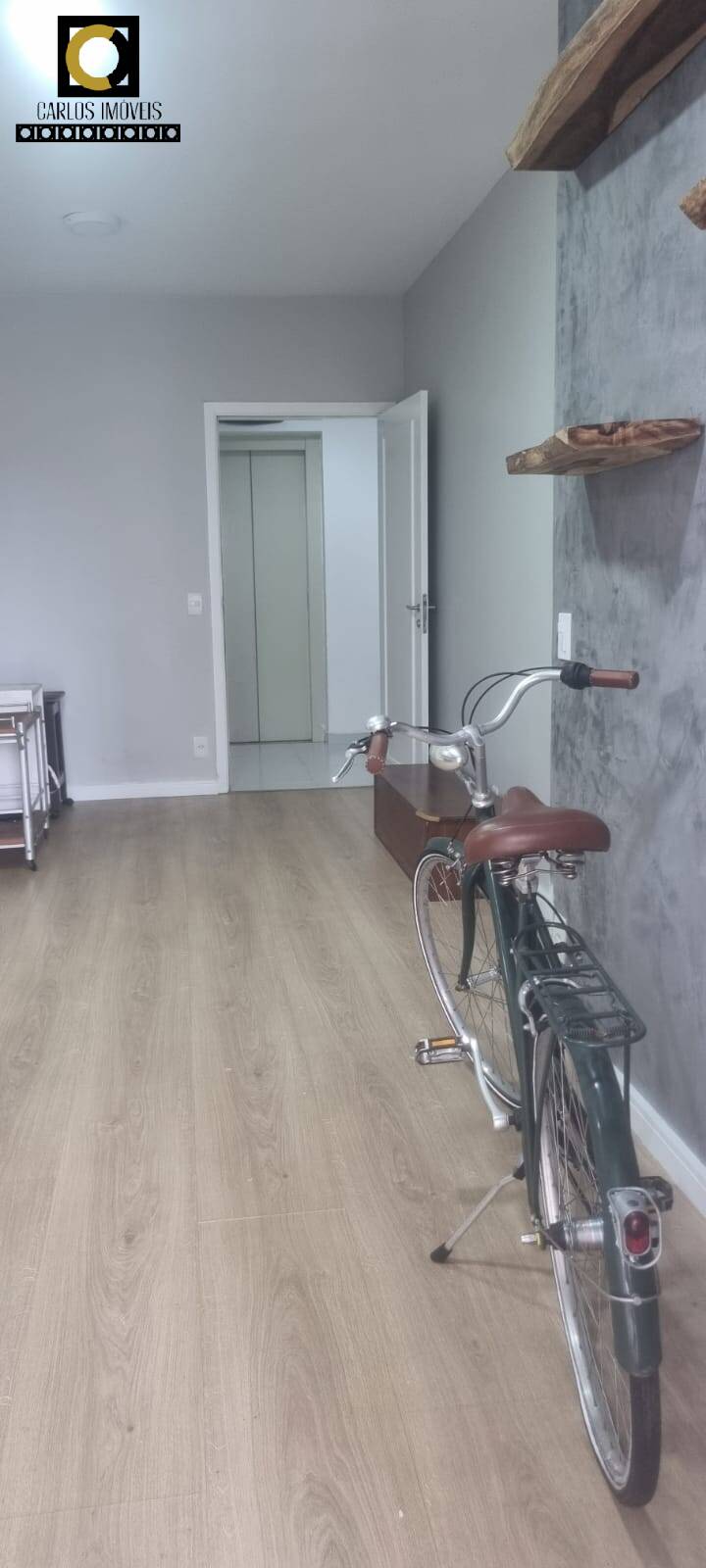 Apartamento à venda com 2 quartos, 64m² - Foto 3