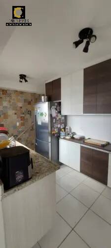 Apartamento à venda com 3 quartos, 111m² - Foto 9