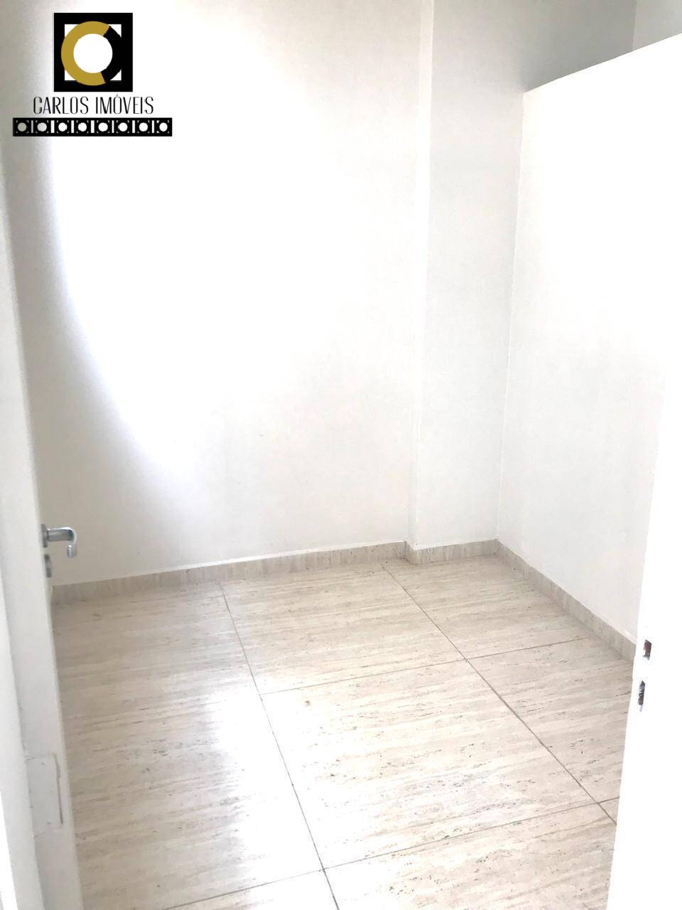 Apartamento à venda com 4 quartos, 140m² - Foto 19