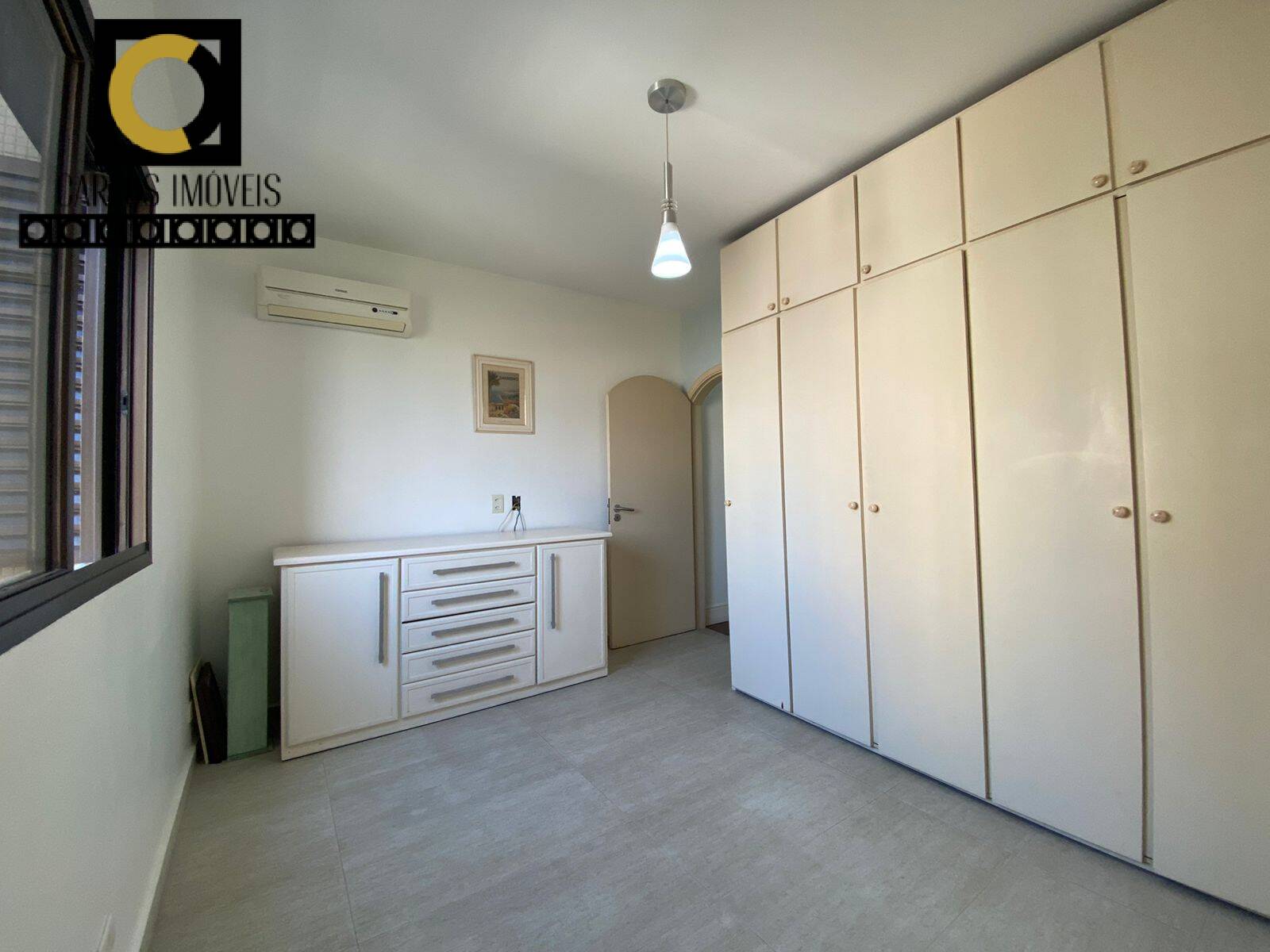 Apartamento à venda com 3 quartos, 136m² - Foto 9