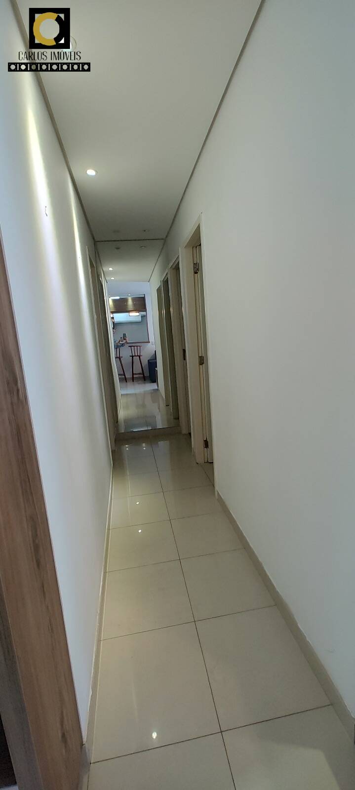 Apartamento à venda com 2 quartos, 62m² - Foto 9