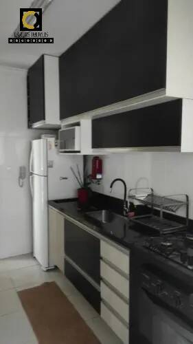 Apartamento à venda com 2 quartos, 75m² - Foto 4