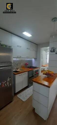 Apartamento à venda com 2 quartos, 64m² - Foto 7