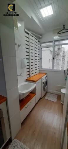 Apartamento à venda com 2 quartos, 64m² - Foto 11