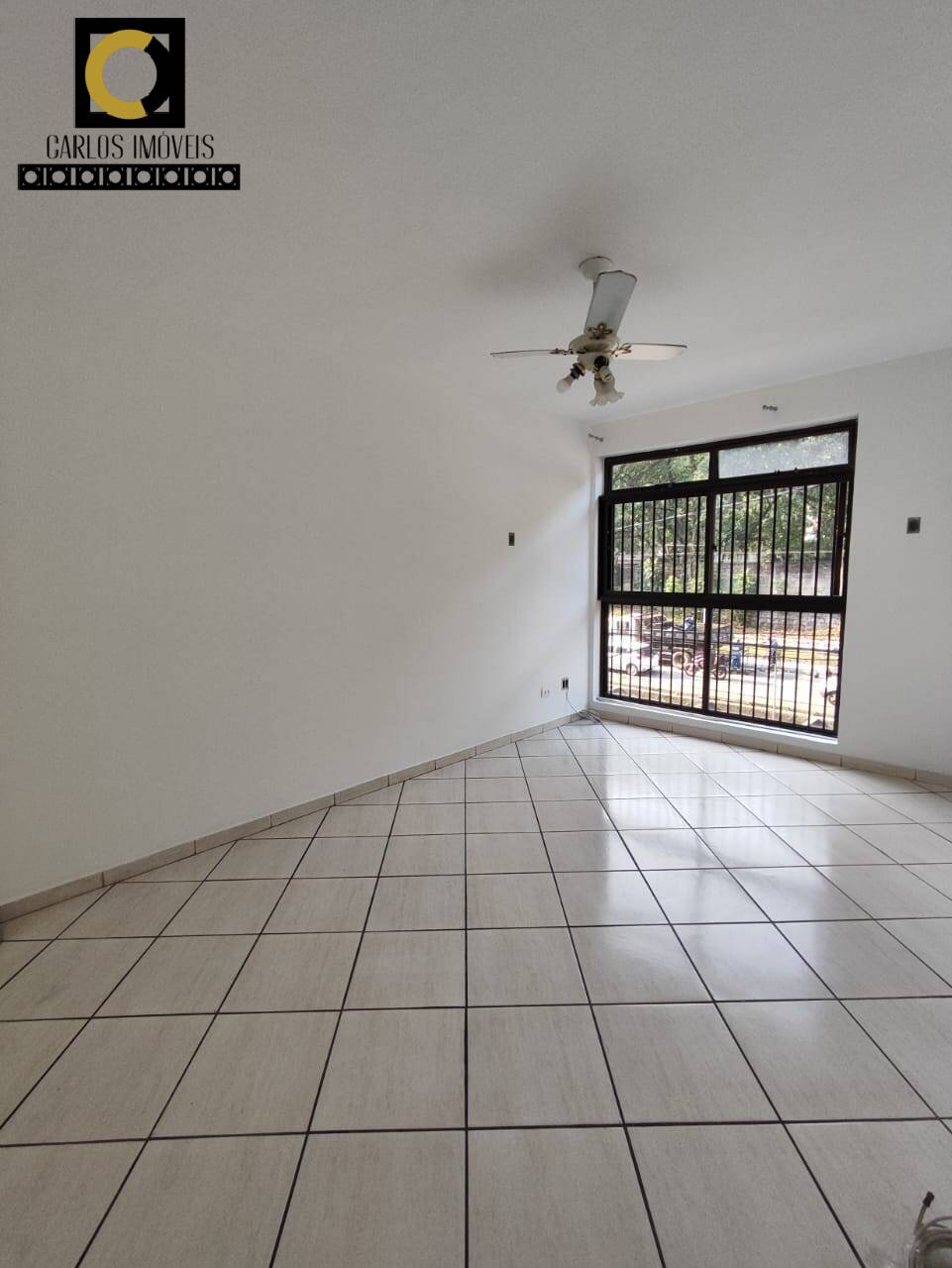 Apartamento à venda com 1 quarto, 51m² - Foto 2